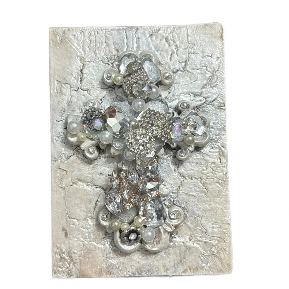 HANDMADE CUSTOM ORDER 
-HOLY BIBLE 
OLD & NEW TESTAMENT 
KING JAMES VERSION
5018